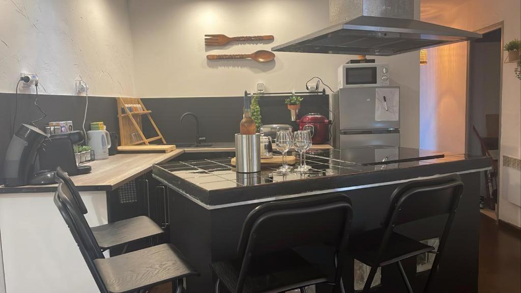Appartement T3 La Madrague/ Les Calanques Marsilya Dış mekan fotoğraf